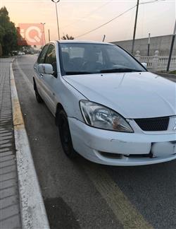 ميتسوبيشي لانسر